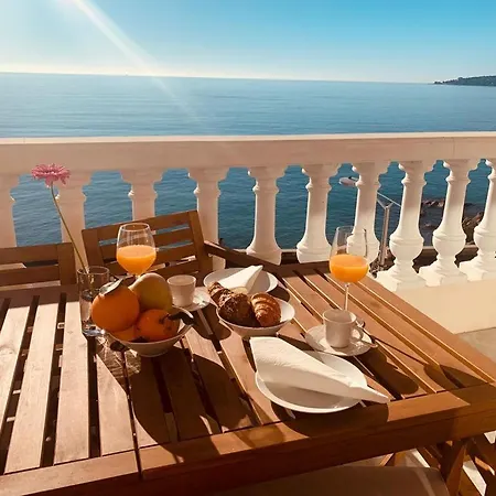 Sea View French Riviera Apartment