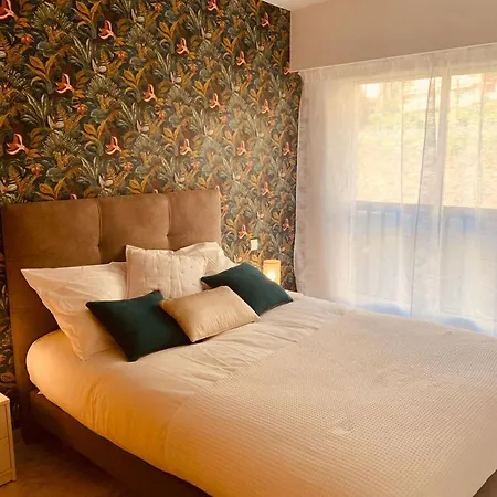 Sea View French Riviera Apartment Menton