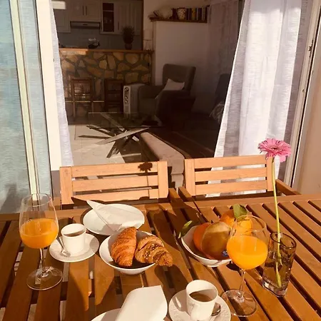 Sea View French Riviera Apartment *